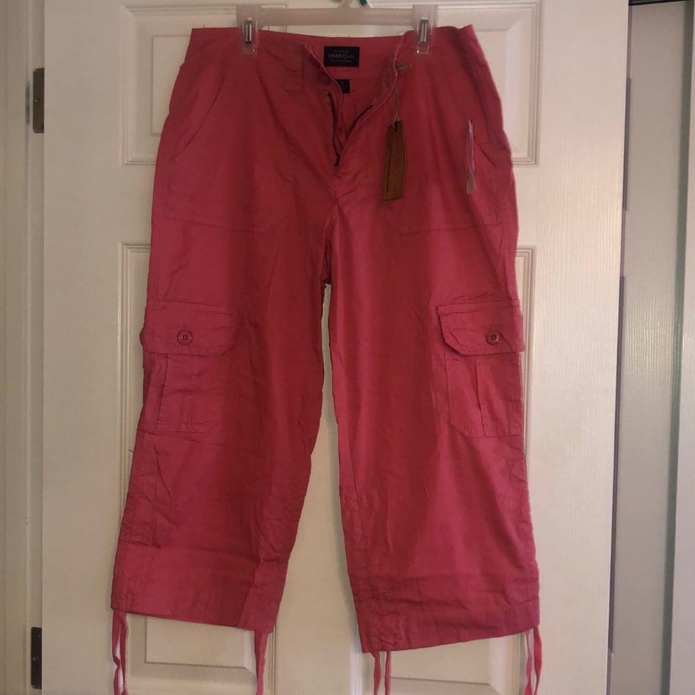 Capri cargo pants